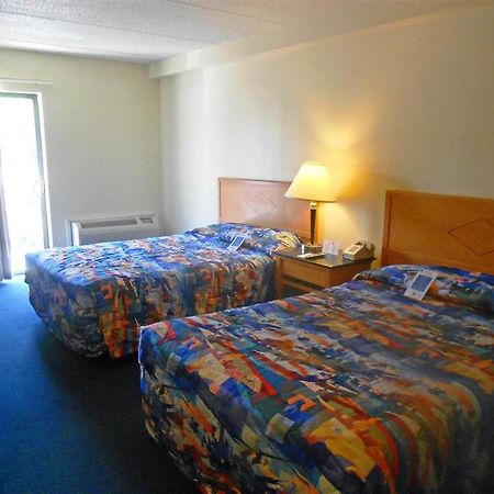 Americas Best Value Inn Horseheads Chambre photo